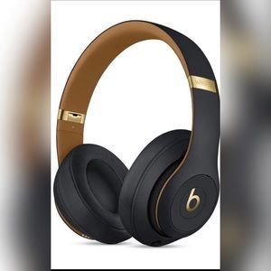 NEW- UNOPENED- Beats Studio3 Wireless Headphones